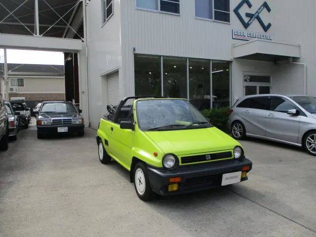 Jaune
