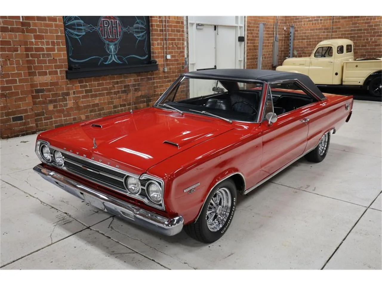 Plymouth GTX 1970 de trois quarts avant