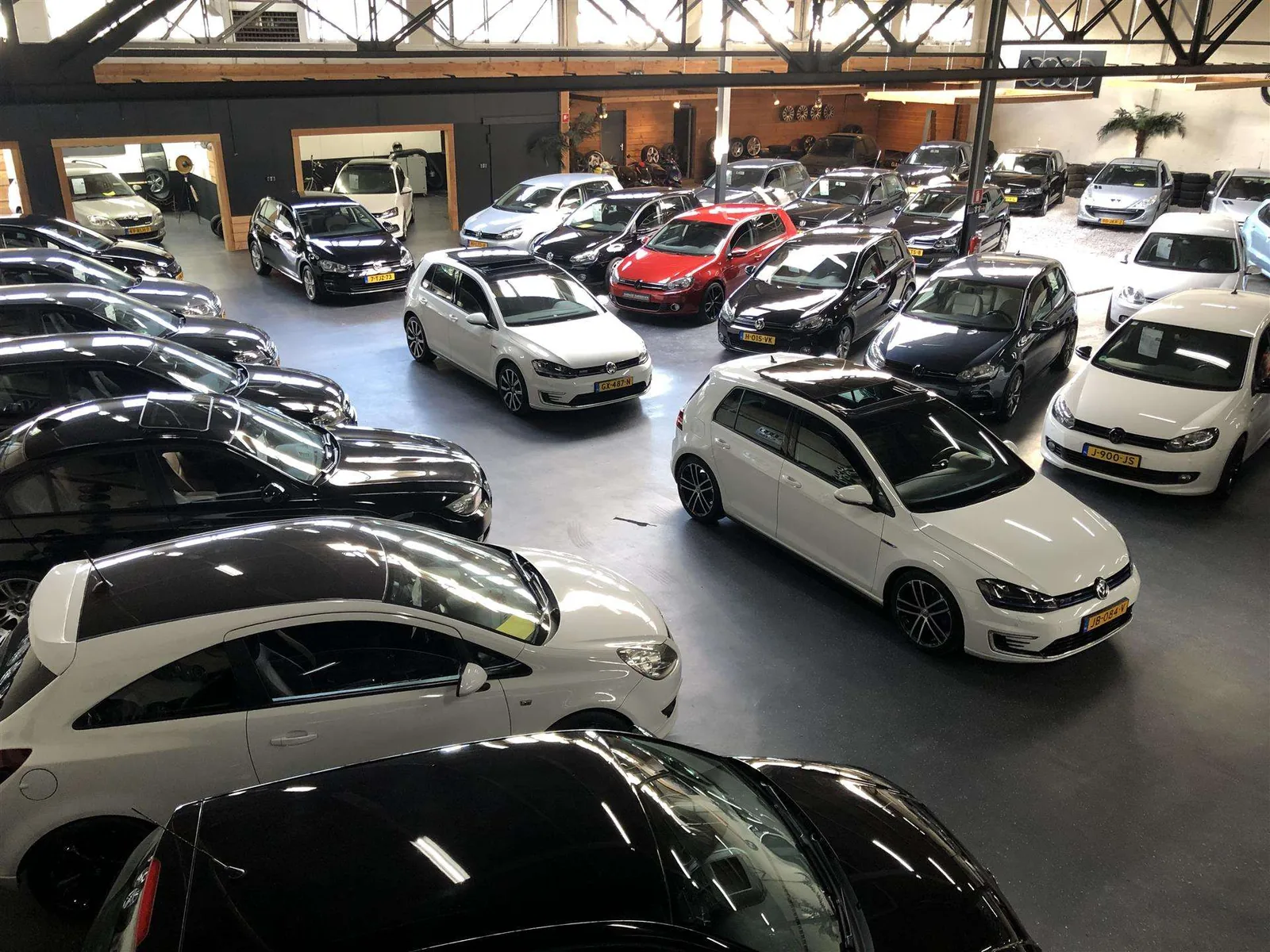 Volkswagen Scirocco de trois quarts avant